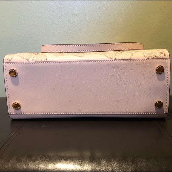 Michael Kors🔥SOFIA LARGE Floral Embroidered Tote - Picture 6 of 8